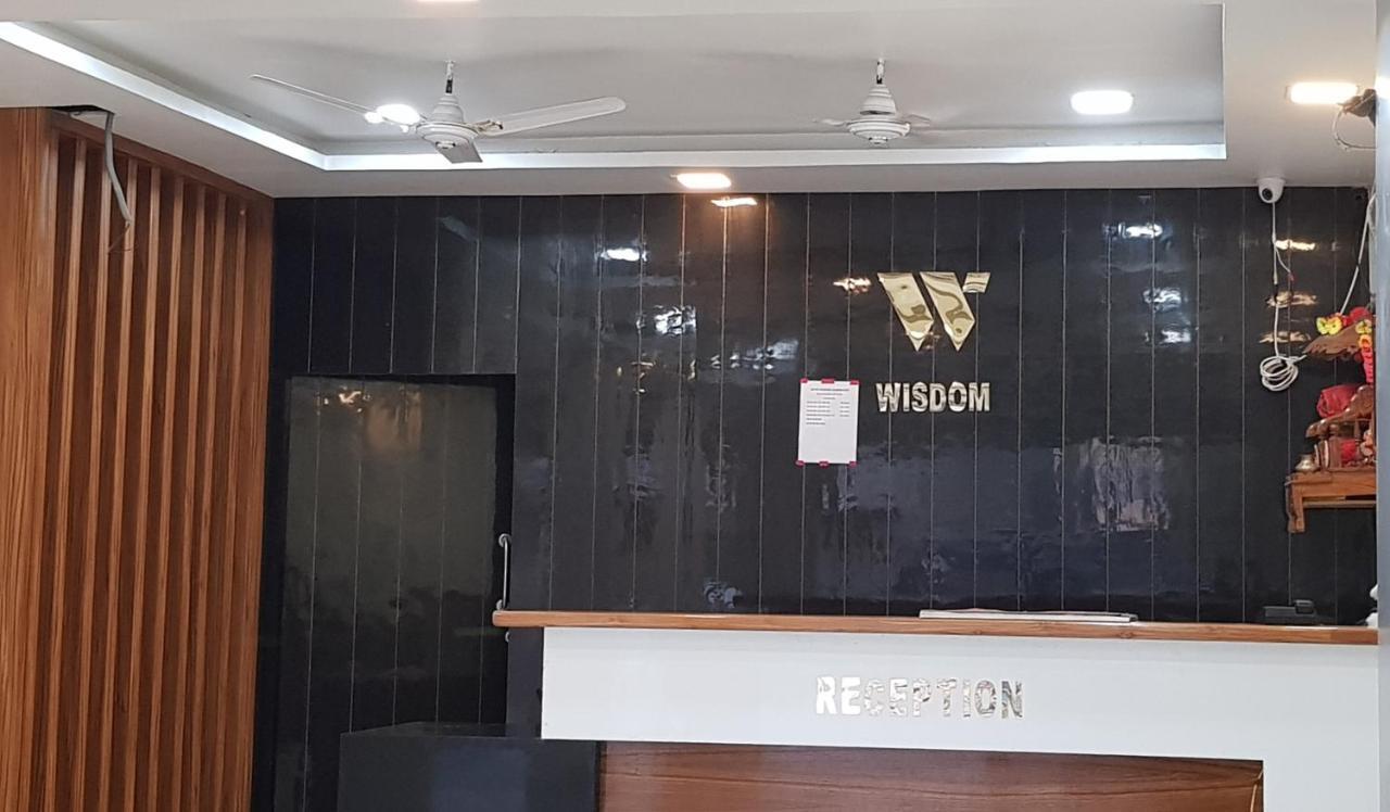 Hotel Wisdom Celebration Motihari Exterior foto